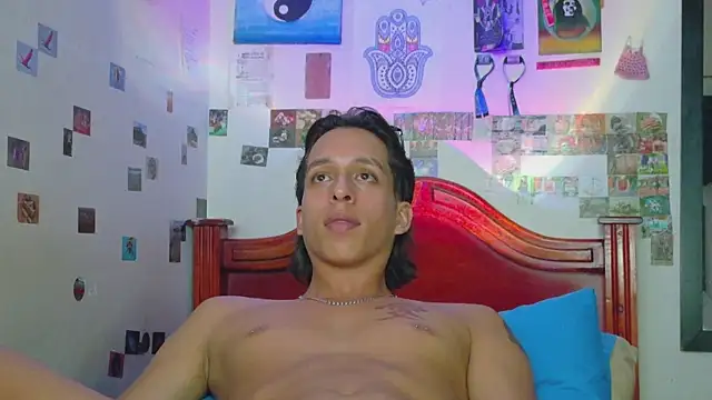 DannyPhantom555 webcam