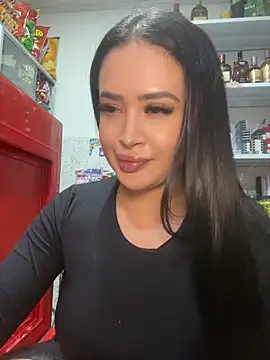 flirt chat room Sara Fun