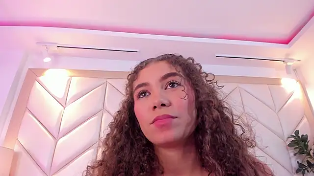 porn live web cam CamilaCastillo