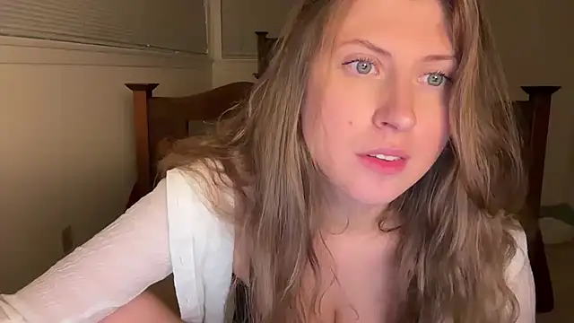 YUMIandbigWOLF's Stripchat profile