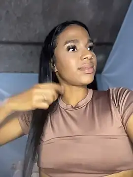 Webcam Model (FlorSalvaje_)  is live.Free join now!