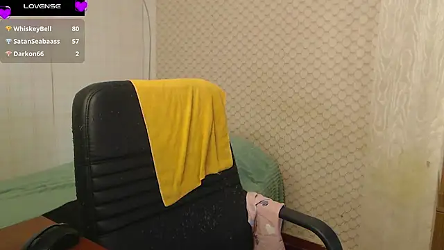 Janiffer_MiMi webcam