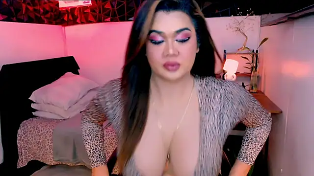 asiankatyhuge webcam