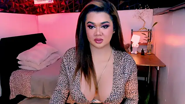 asiankatyhuge webcam