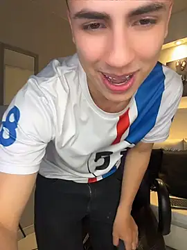 AdrianRinaldi webcam