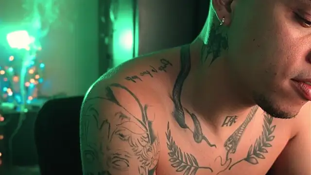 AlphaMasterXxx webcam