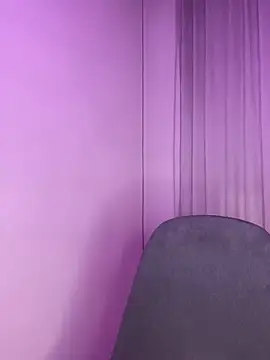 spicyvainillaa - Spicyvainillaa's free webcam - UK Sex Cams