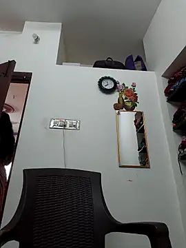 Tamil_Yalini12 webcam