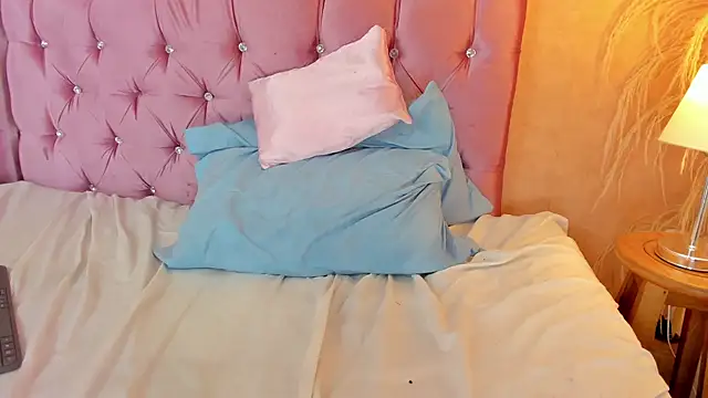 KARINAJTORRES webcam