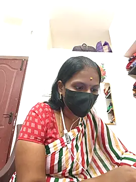 Tamil_Yalini12 webcam