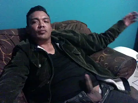 latinomoreno95 webcam
