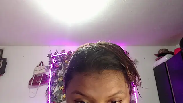 sexysusan4you - Sexysusan4you's free webcam - UK Sex Cams