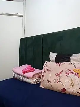 GoodinbedAfrican4 webcam