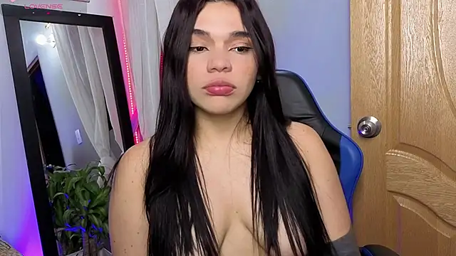 Veronica_111 webcam