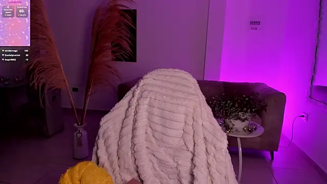 ElissaDominguez webcam