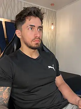 brad_summer (M young) - PUT CLAMPS IN MY NIPPLES AND HARD MOANS