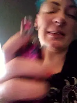PinkTheHawk live sex cam