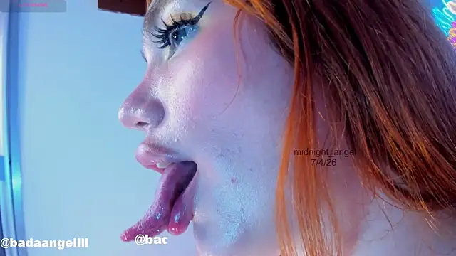 midnight_angell webcam