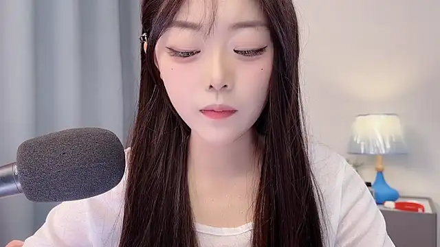 美女smalldaisy在线直播