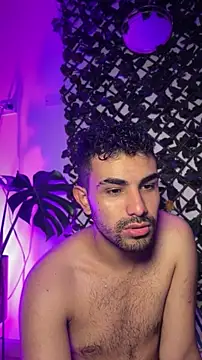 juancho_hairy - Juancho_hairy's free webcam - UK Sex Cams