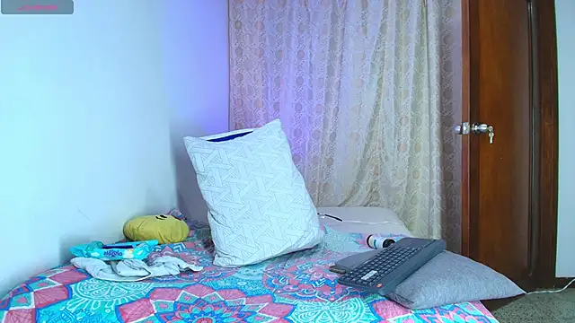 Luciana_Ortiz1 webcam