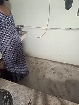 Savita_bhabhi_enjoy webcam