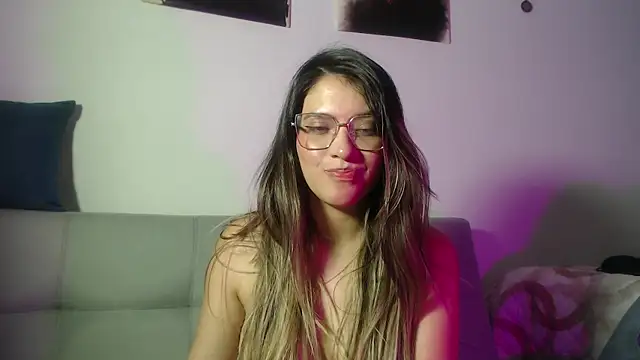 hannajonnes1 - Hannajonnes1's free webcam - UK Sex Cams