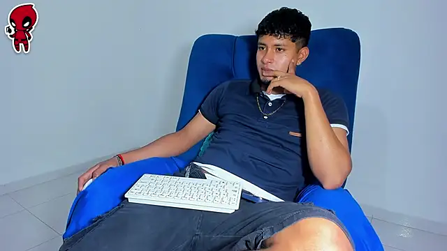 thiago_snoop (M young) - cum more eat my own cum