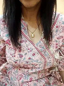 Rising_Queen - Live Cam