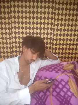 Freakingromance webcam