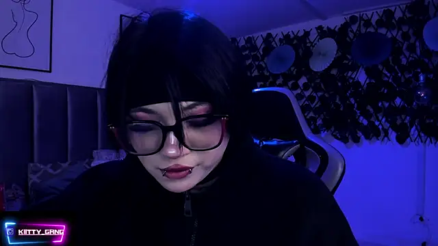 Kitty_Gang webcam