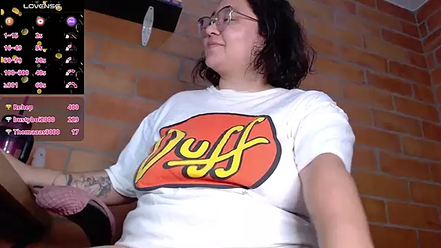 CinnamonCookiez webcam