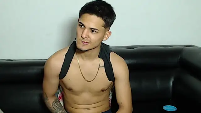 Alex_mojica webcam