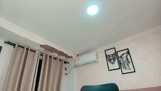 littlemolly_walcott webcam