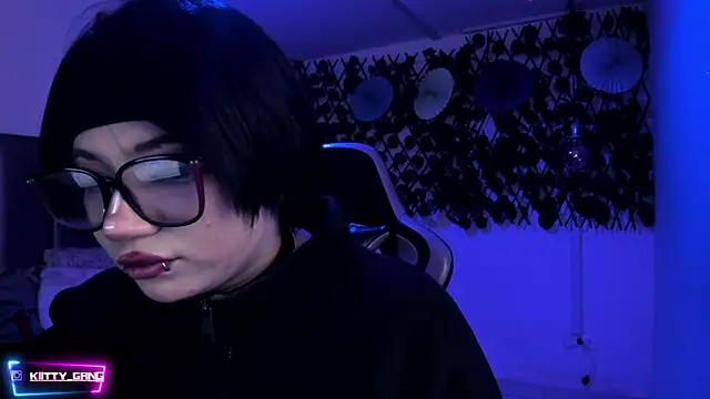 Kitty_Gang webcam