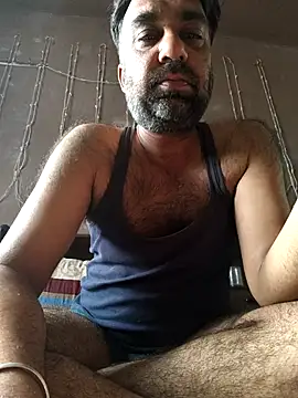 Hairyboysexy1