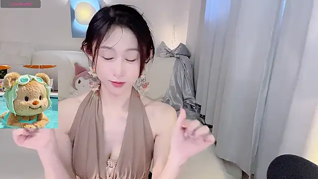美女mistylana_在线直播