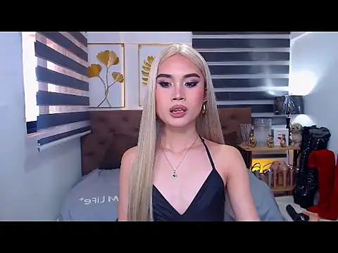 JuicyCockThea webcam