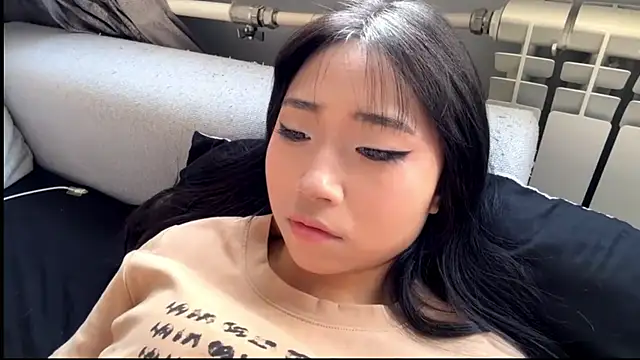 sweetmiaxo - SweetMiaXO's free webcam - UK Sex Cams