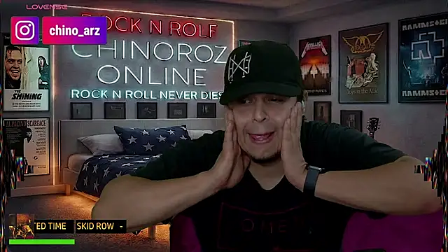 chino_roz webcam