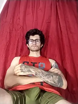 Loggan_donnelly webcam