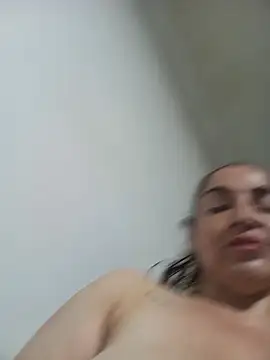 Webcam Model (MaryRoze_) is live