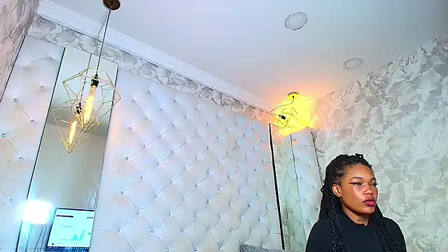 CrystalBrooke3x webcam