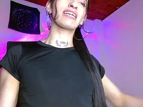 Scarlett_crastrawberry webcam