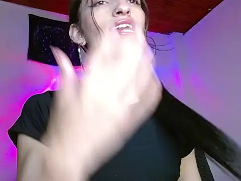 Scarlett_crastrawberry webcam