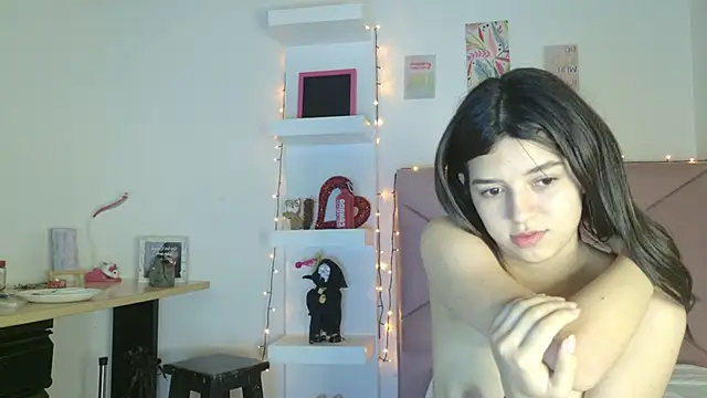 eva_sin18 live sex cam