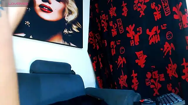 licy_blonde_hot webcam