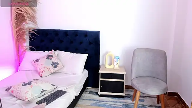 dulce_andrea__ - Dulce_andrea__'s free webcam - UK Sex Cams