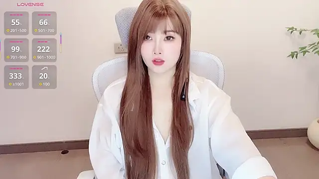 美女Insist6在线直播