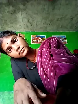 jooli_cuty - Jooli_cuty's free webcam - UK Sex Cams